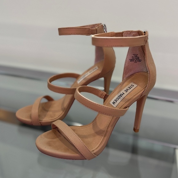 Steve Madden Nude 4” Heel Strappy Sandals (Sz 5.5) - Picture 1 of 7